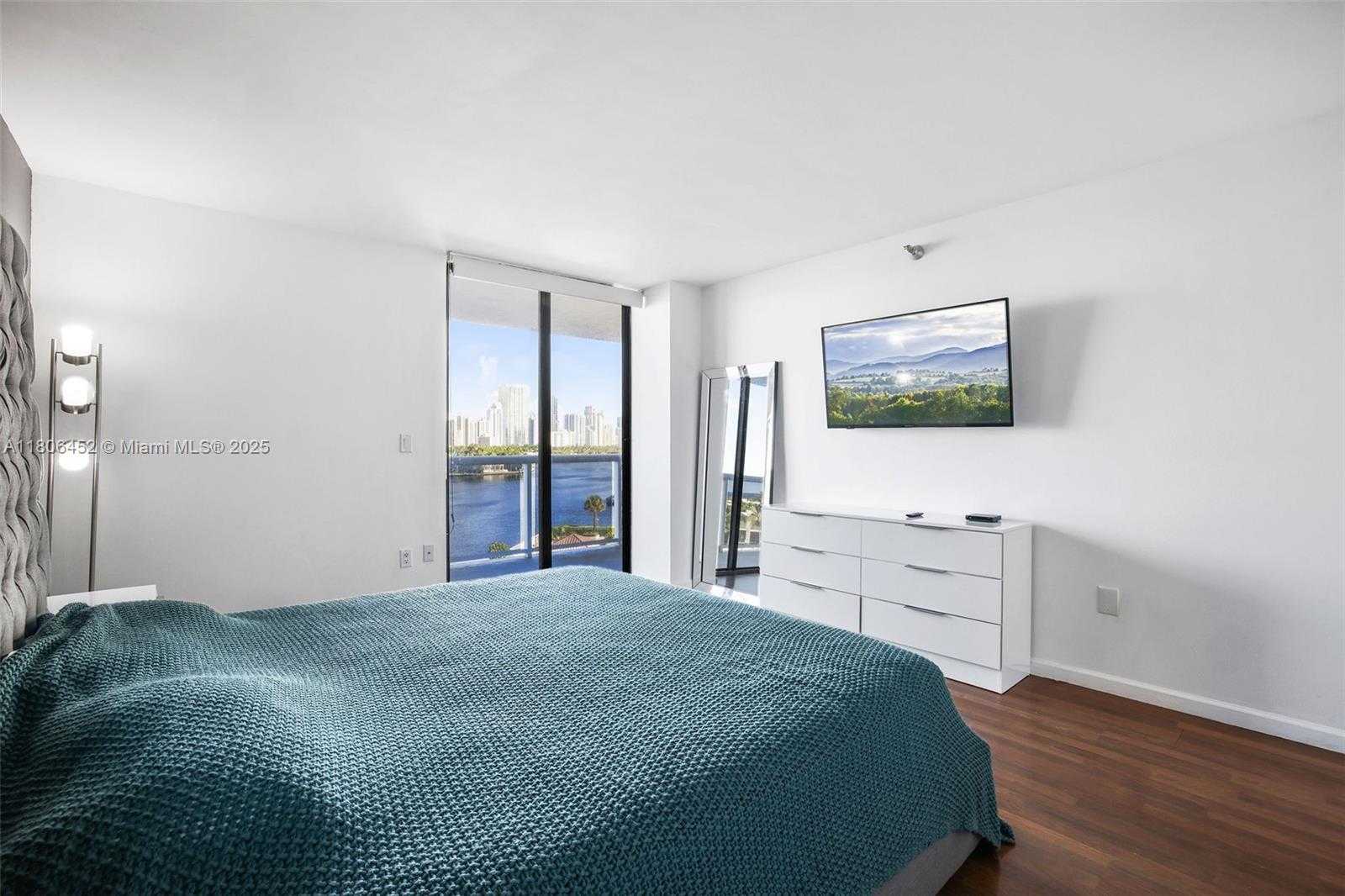 Small Image of 20515 EAST COUNTRY CLUB DR #645, Aventura Number 23