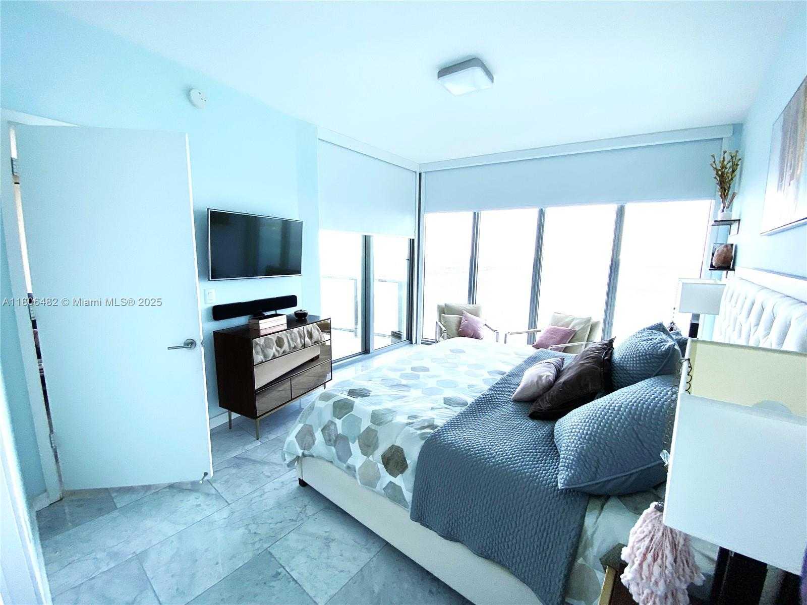 Small Image of 2900 NORTH EAST 7TH AVE #2102, Miami Number 10