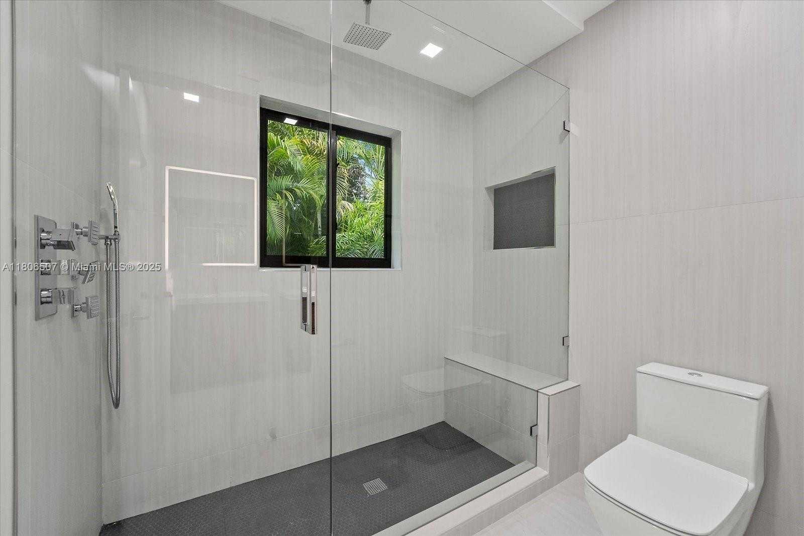 Small Image of 112 EAST 1ST CT, Miami Beach Number 12