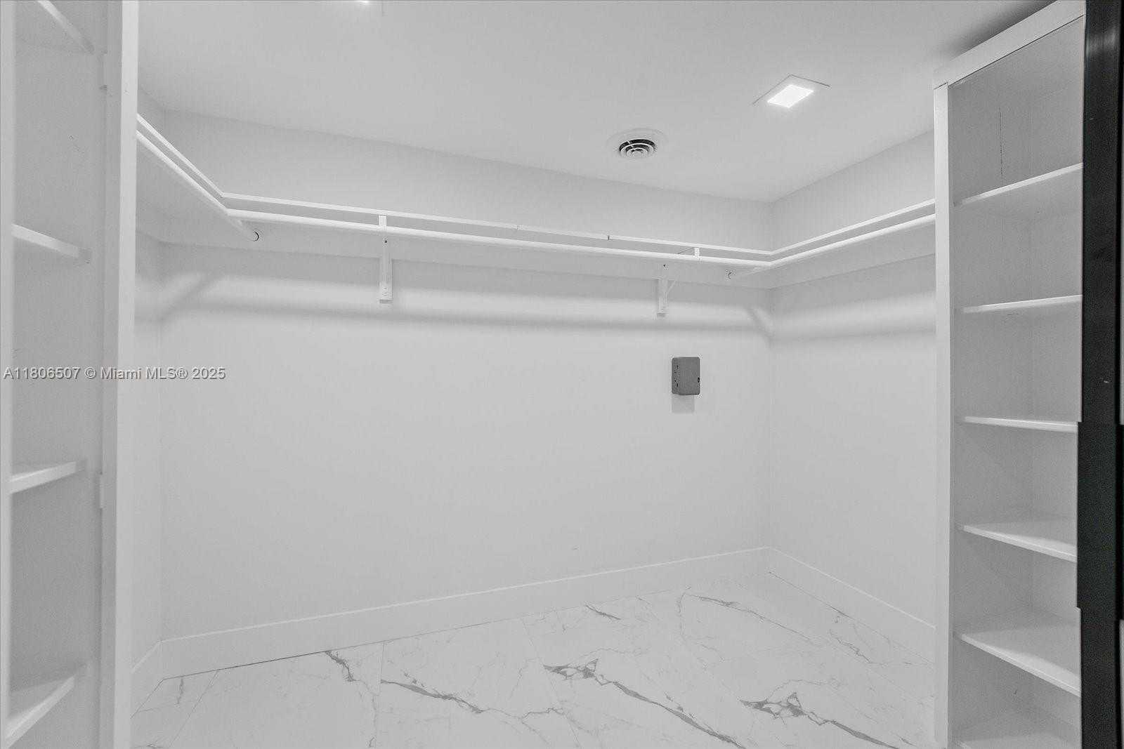 Small Image of 112 EAST 1ST CT, Miami Beach Number 13