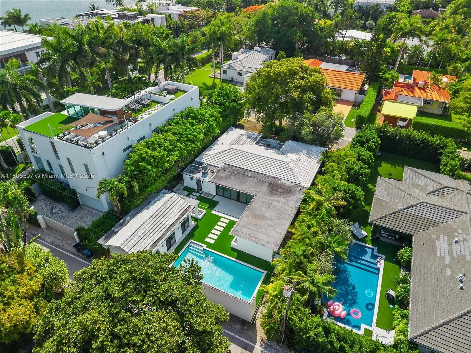 Small Image of 112 EAST 1ST CT, Miami Beach Number 33