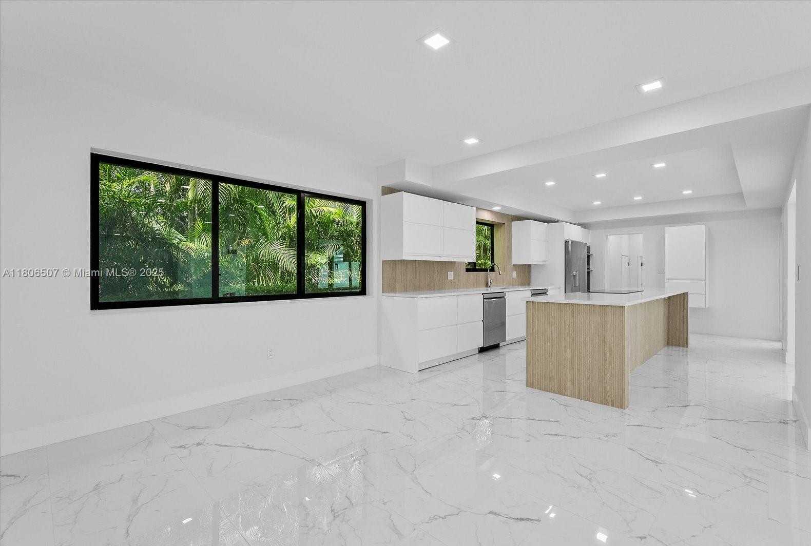 Small Image of 112 EAST 1ST CT, Miami Beach Number 6