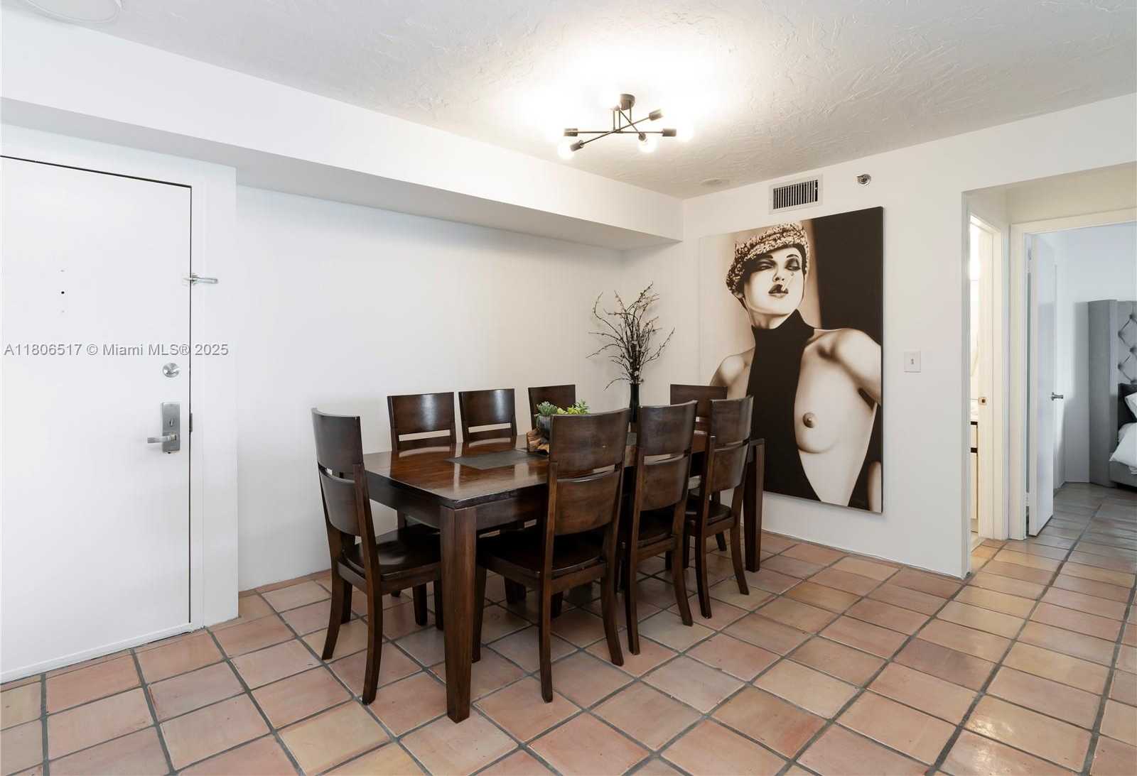 Small Image of 6767 COLLINS AVE #1704, Miami Beach Number 10