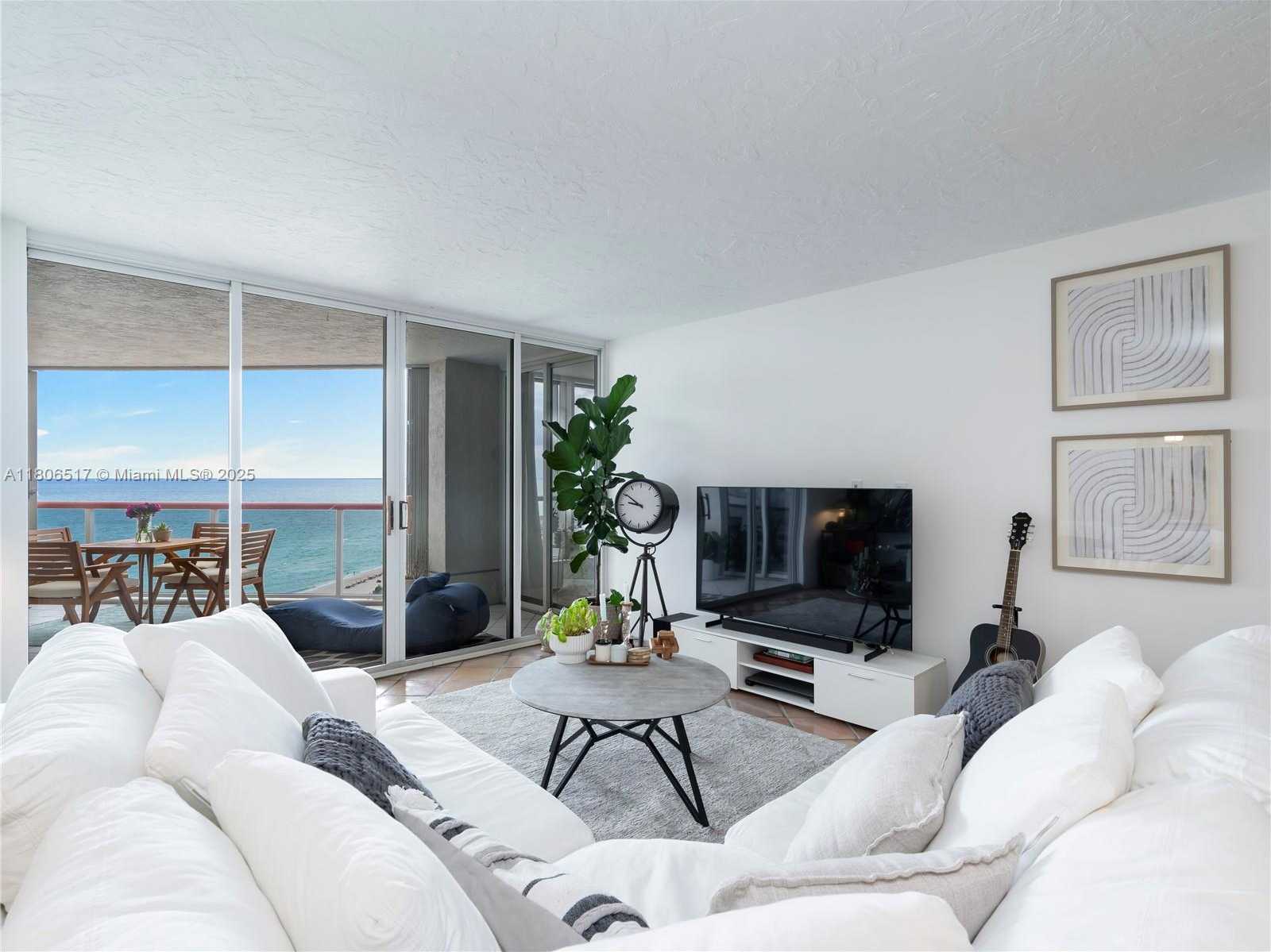 Small Image of 6767 COLLINS AVE #1704, Miami Beach Number 8