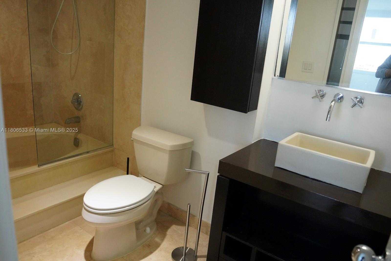 Small Image of 16570 NORTH EAST 26TH AVE #5G, North Miami Beach Number 20