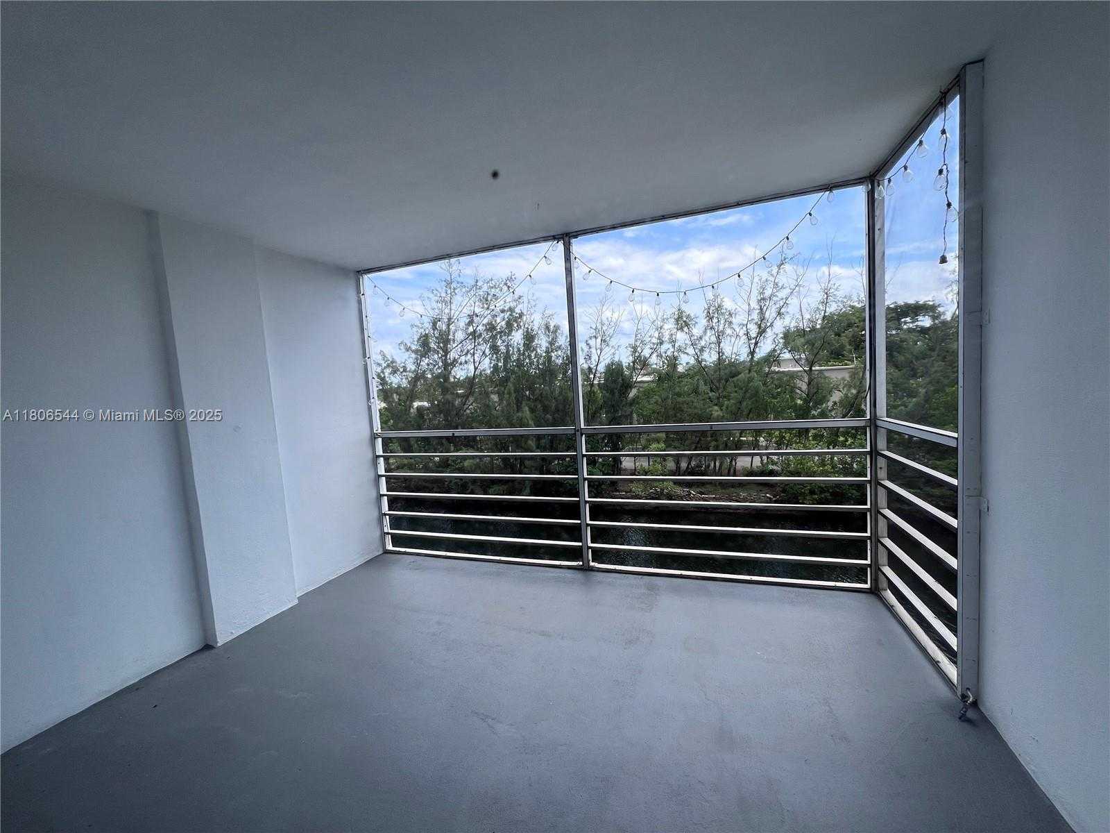 Small Image of 3660 NORTH EAST 166TH ST #409, North Miami Beach Number 9