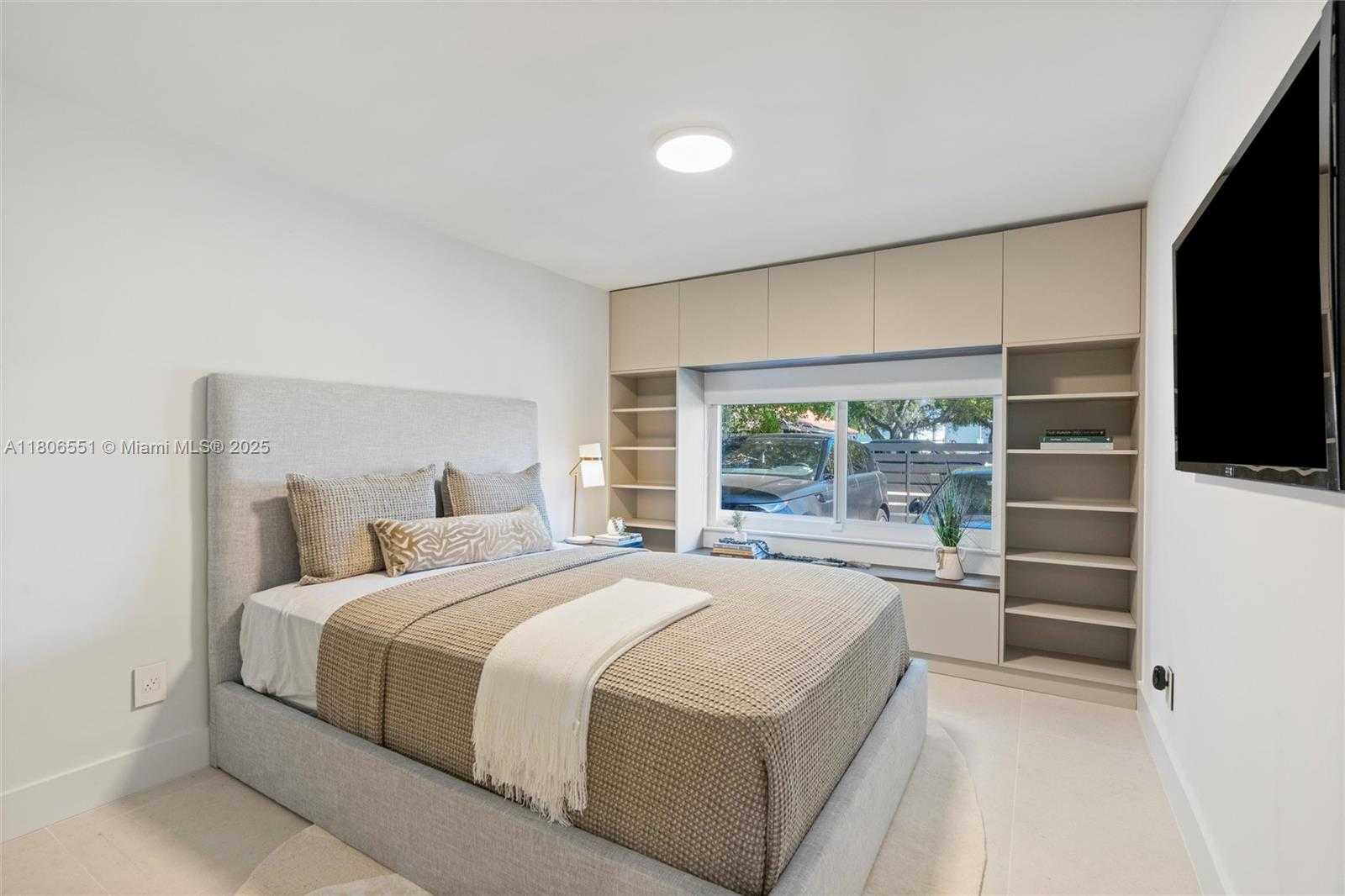 Small Image of 7810 HAWTHORNE AVE, Miami Beach Number 29