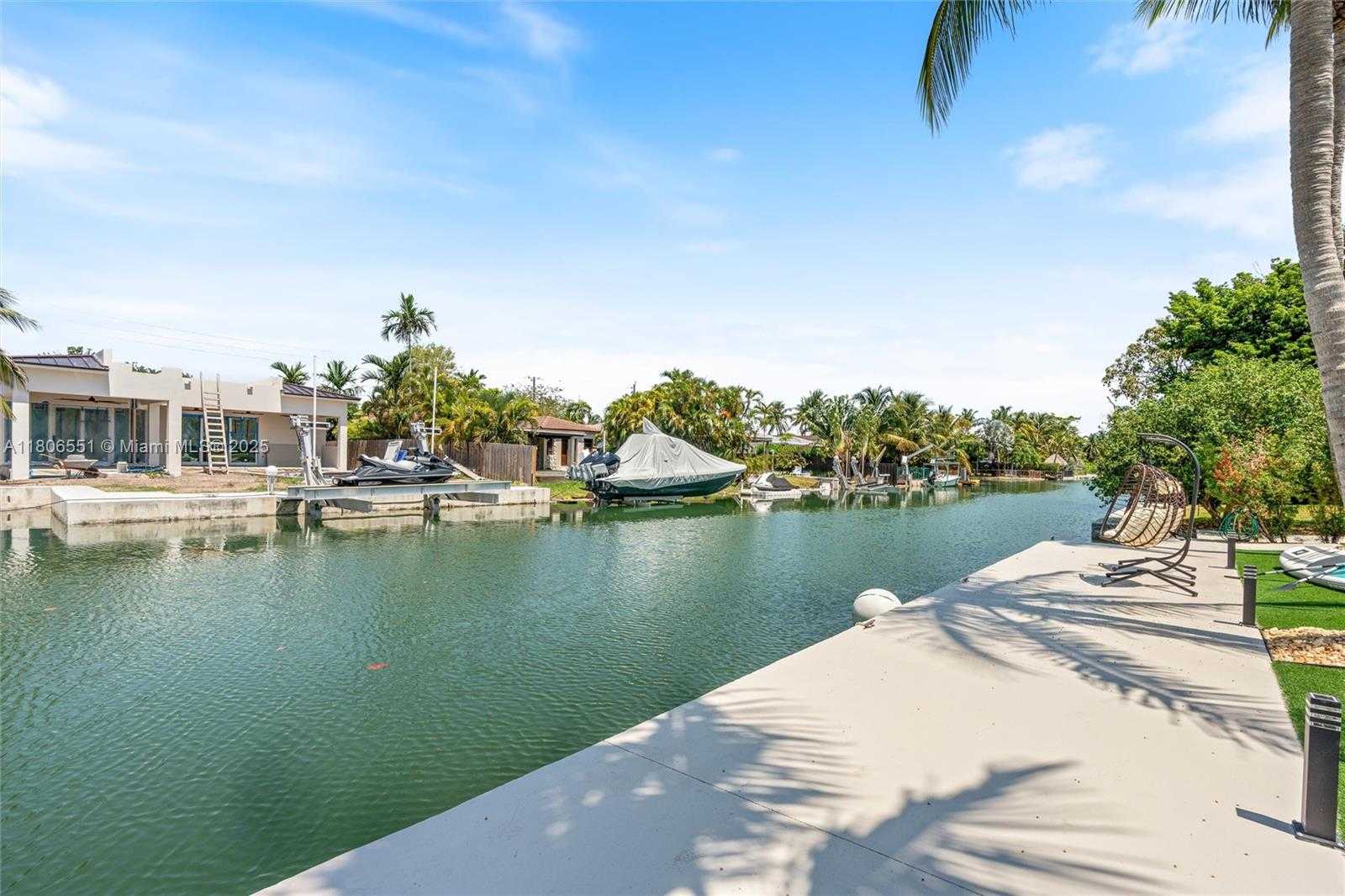 Small Image of 7810 HAWTHORNE AVE, Miami Beach Number 8