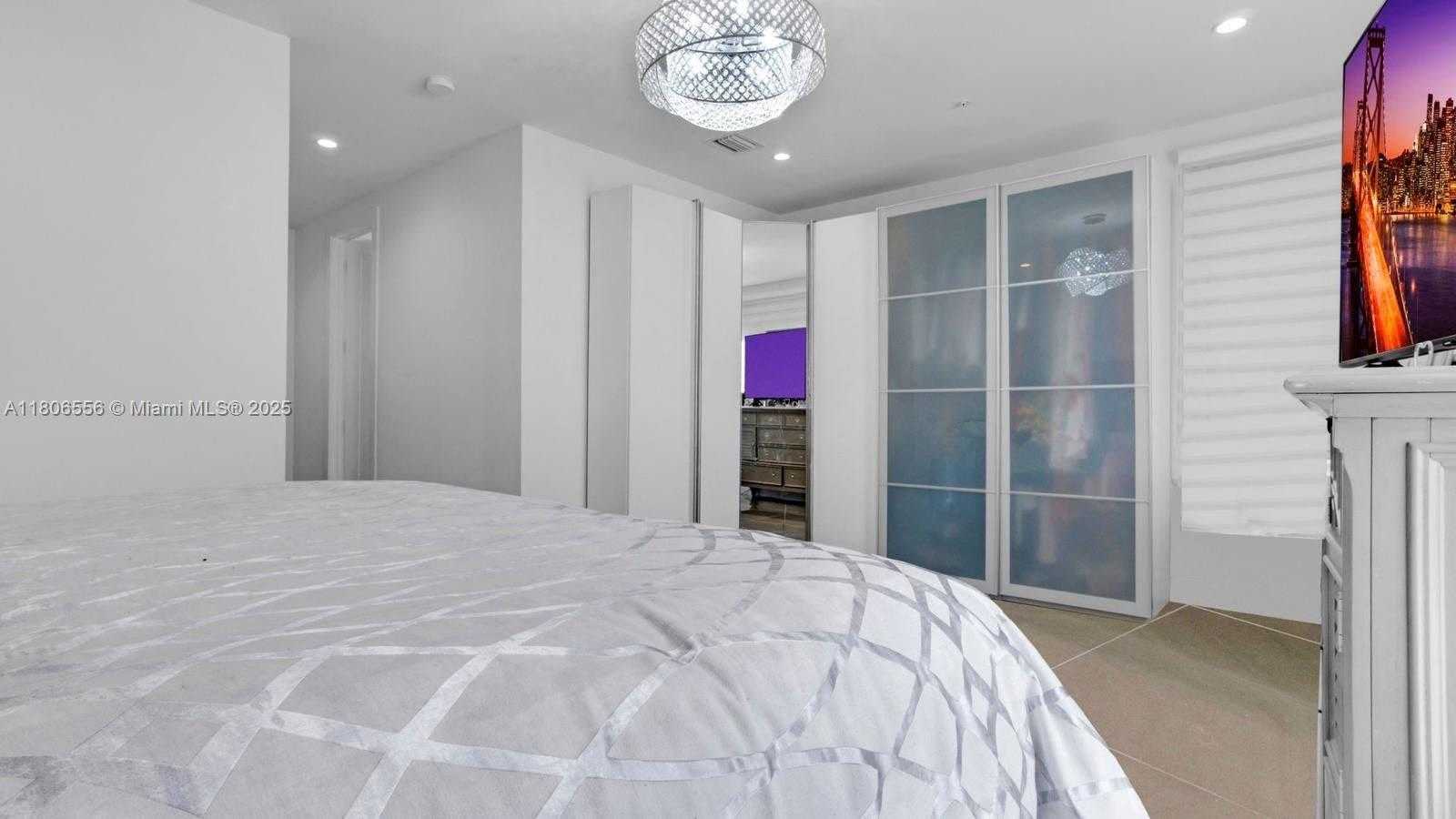 Small Image of 10545 NORTH WEST 66TH ST #10545, Doral Number 5