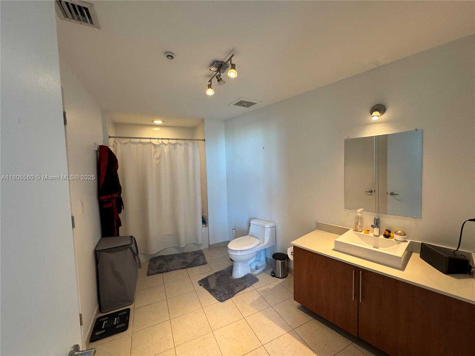 Small Image of 3301 NORTH EAST 1ST AVE #M0514, Miami Number 18