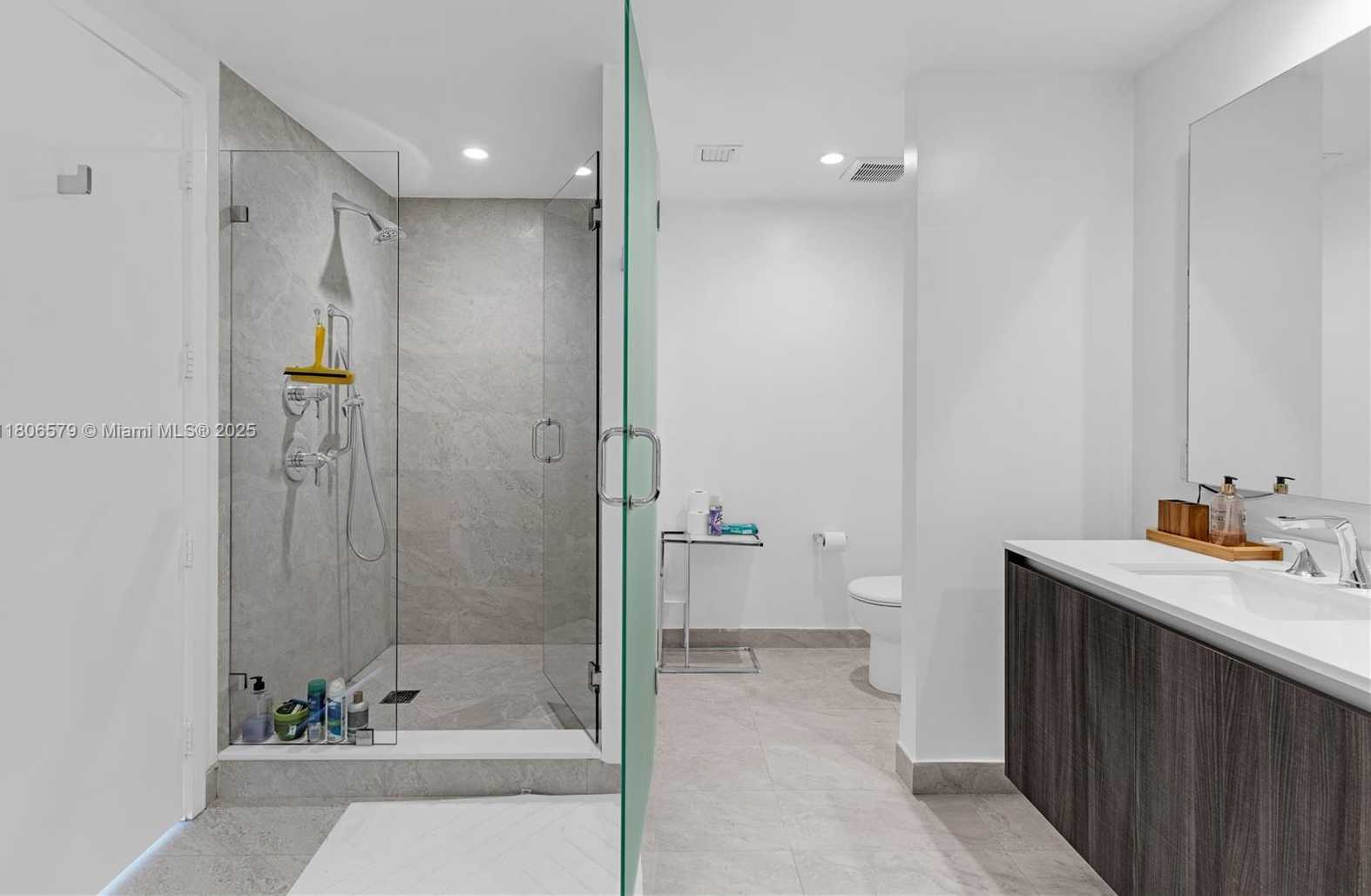 Small Image of 488 NORTH EAST 18TH ST #2212, Miami Number 16