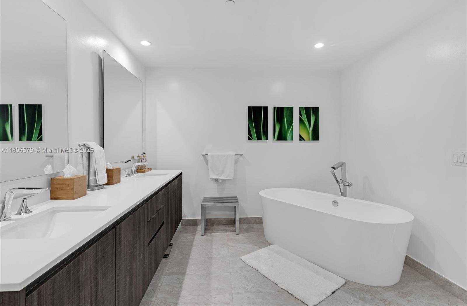 Small Image of 488 NORTH EAST 18TH ST #2212, Miami Number 4