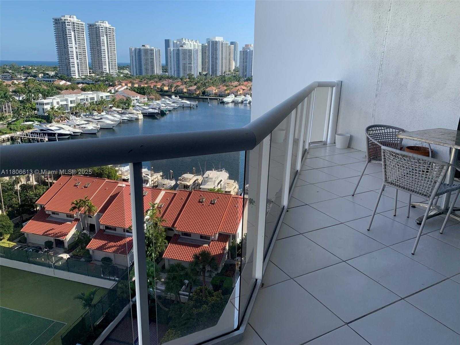 Small Image of 3610 YACHT CLUB DR #1204, Aventura Number 11