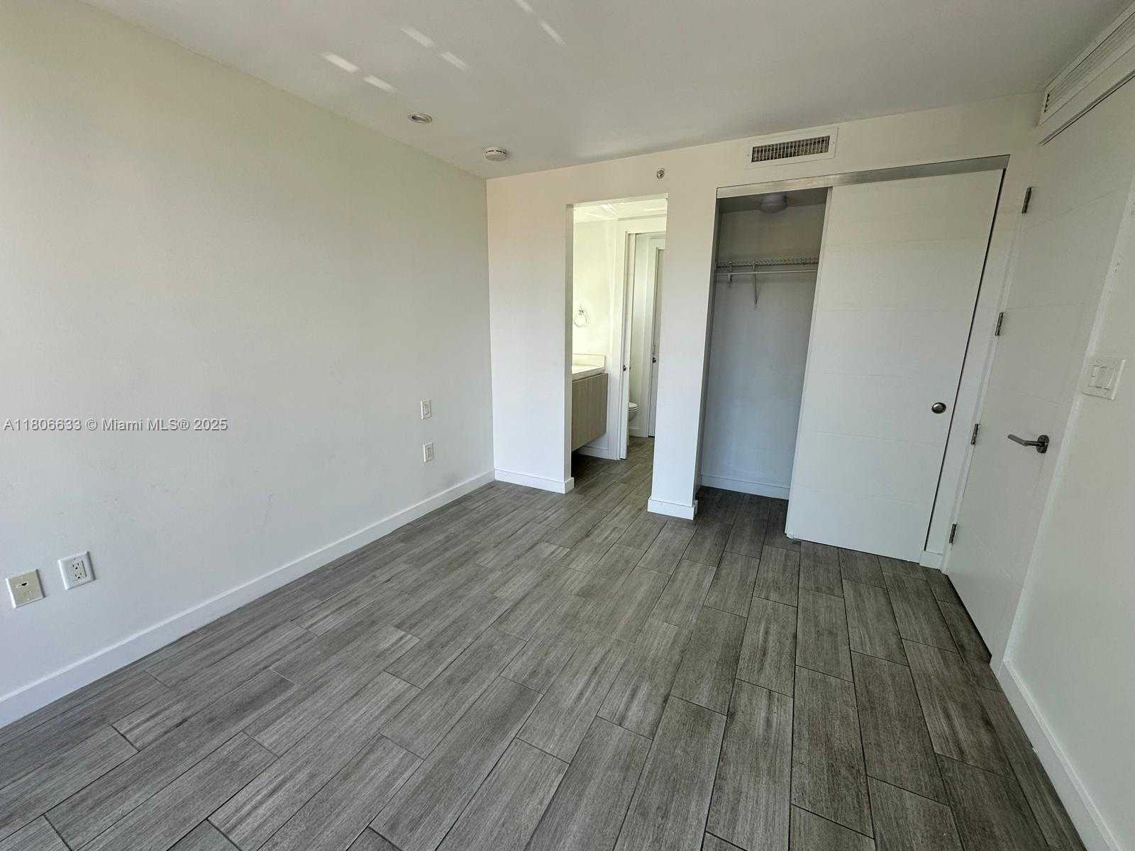 Small Image of 722 NORTH EAST 15TH AVE #2, Fort Lauderdale Number 12