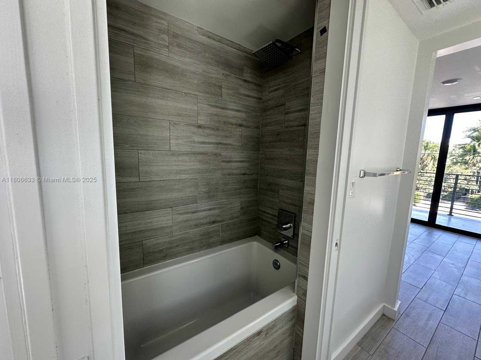 Small Image of 722 NORTH EAST 15TH AVE #2, Fort Lauderdale Number 16