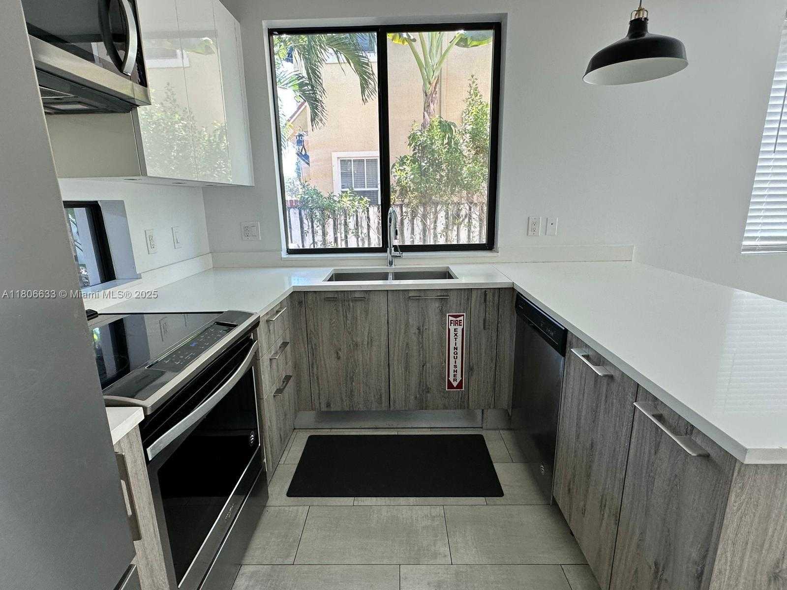 Small Image of 722 NORTH EAST 15TH AVE #2, Fort Lauderdale Number 23