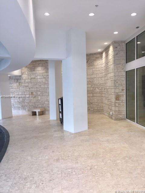 Small Image of 100 BAYVIEW DR #302, Sunny Isles Beach Number 27