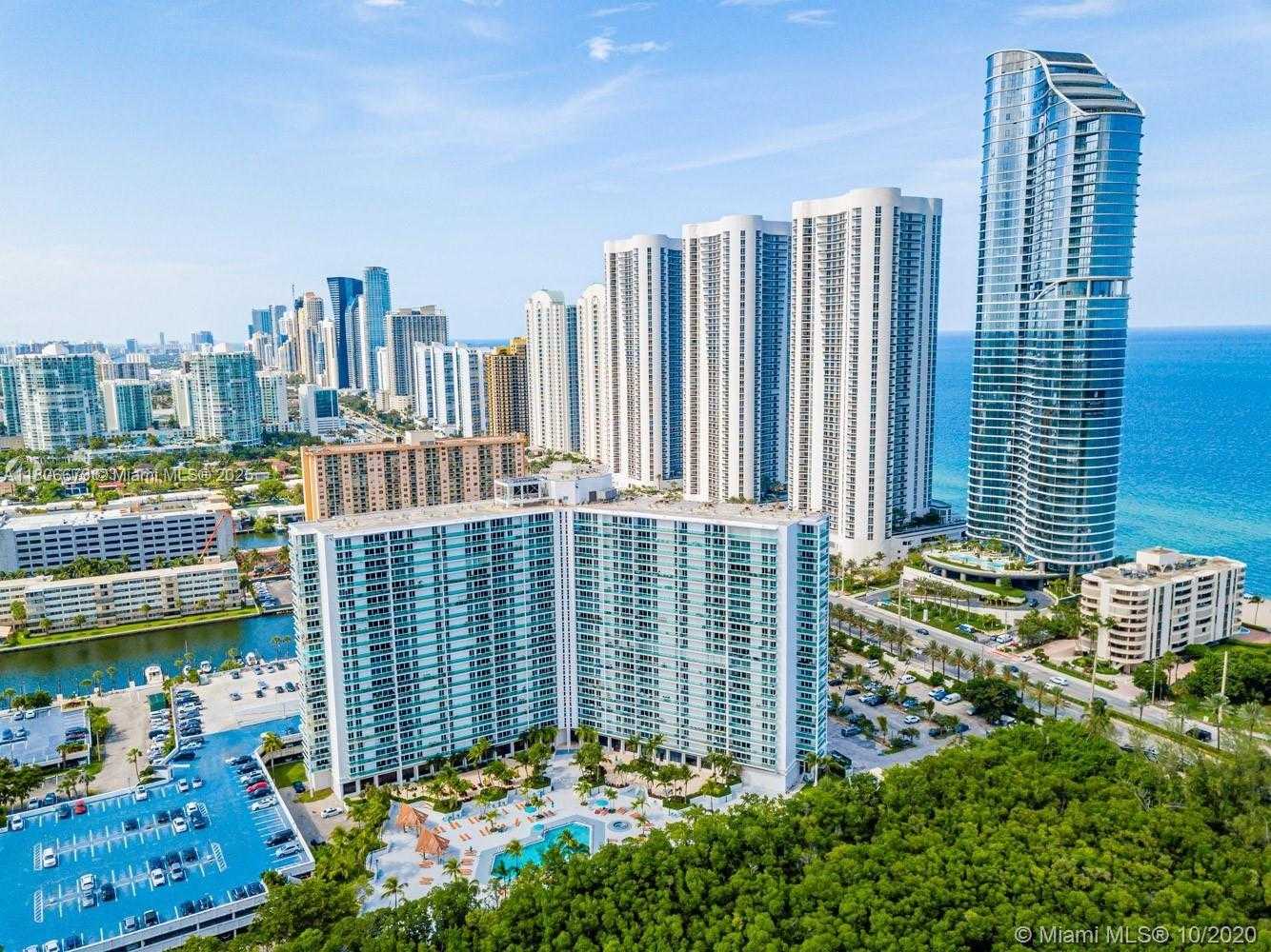 Small Image of 100 BAYVIEW DR #302, Sunny Isles Beach Number 32