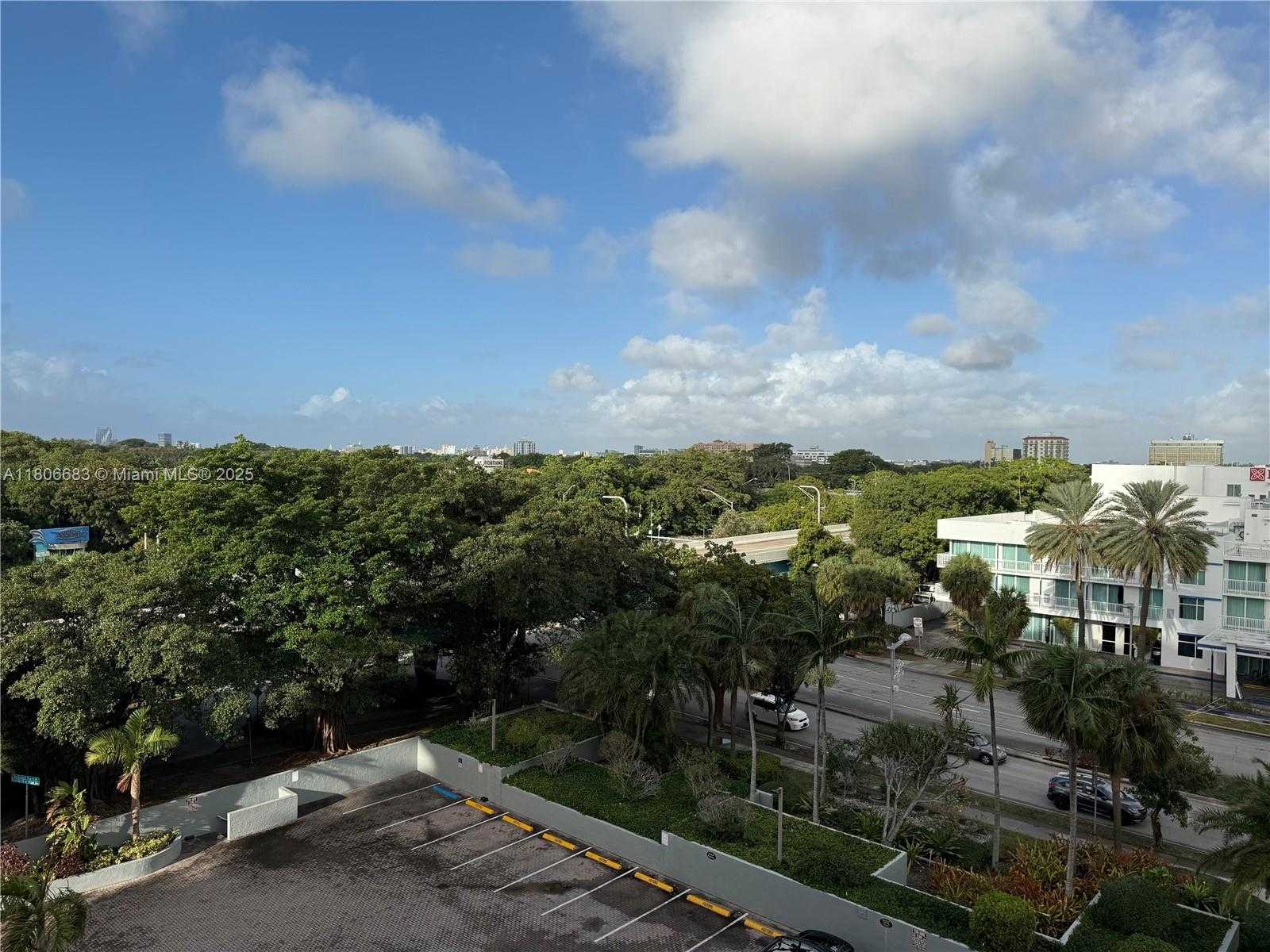 Small Image of 2501 BRICKELL AVE #602, Miami Number 15