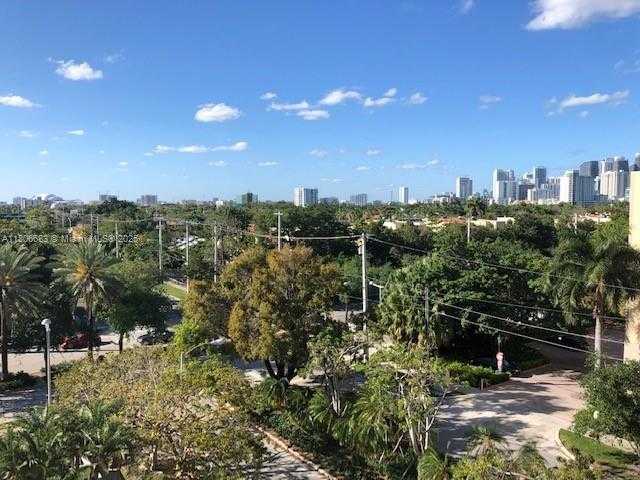 Small Image of 2501 BRICKELL AVE #602, Miami Number 16