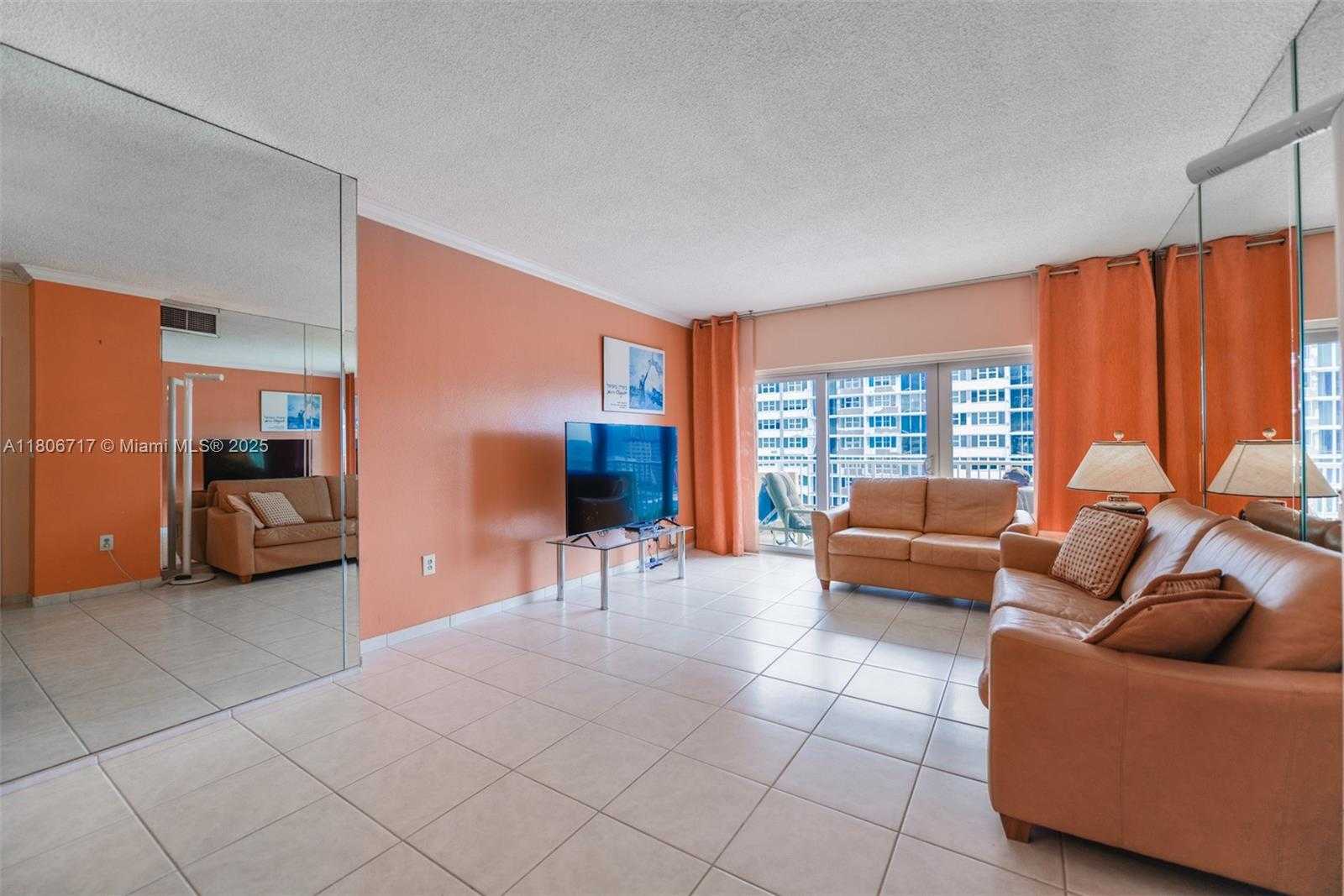 Small Image of 1980 SOUTH OCEAN DR #11C, Hallandale Beach Number 7