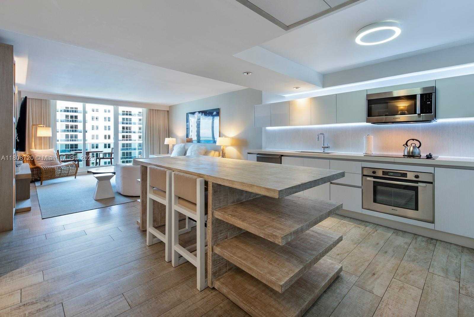 Small Image of 102 24TH ST #1012, Miami Beach Number 16