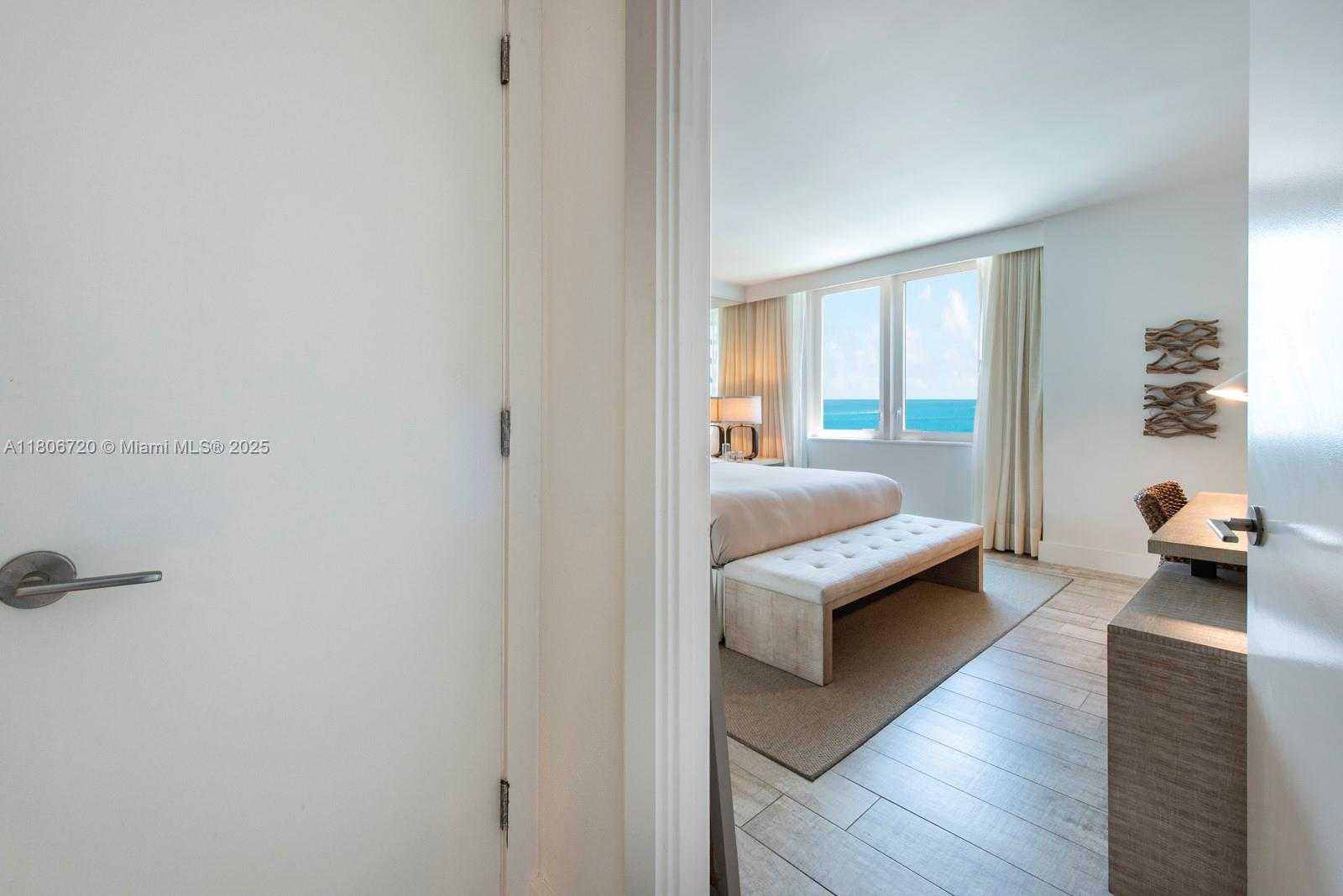 Small Image of 102 24TH ST #1012, Miami Beach Number 18