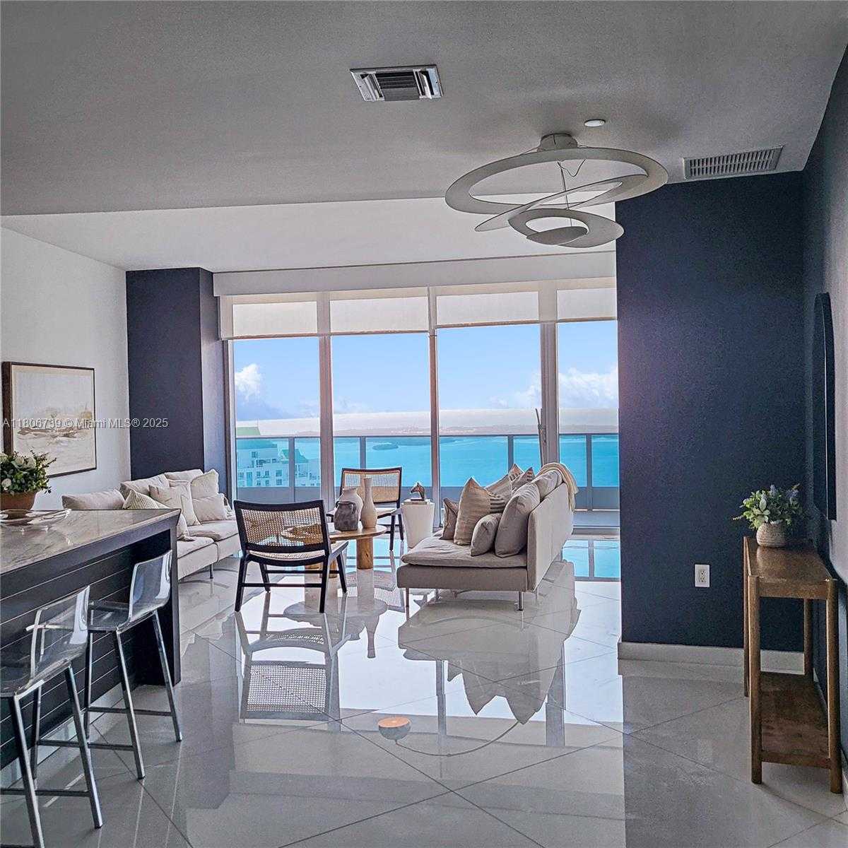 Small Image of 200 BISCAYNE BOULEVARD WAY #5107, Miami Number 2