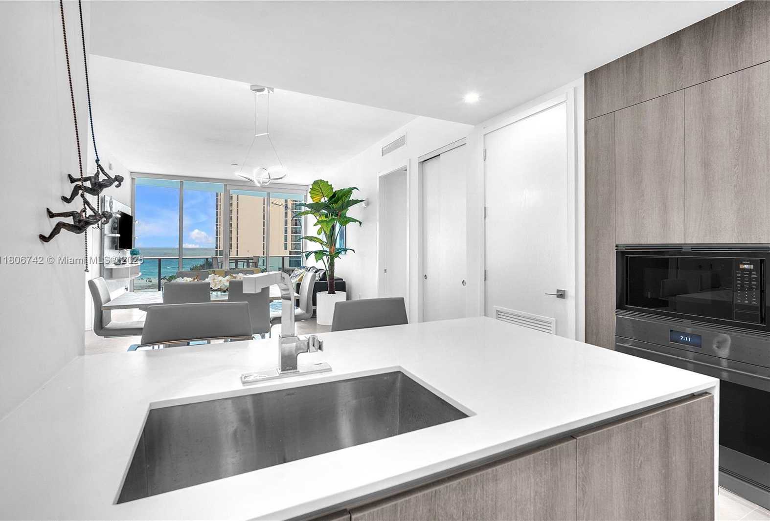 Small Image of 17550 COLLINS AVE #603, Sunny Isles Beach Number 7