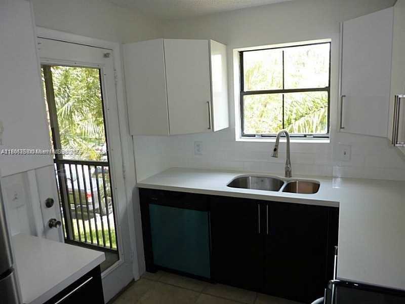 Small Image of 10500 SOUTH WEST 155TH CT #1021, Miami Number 3