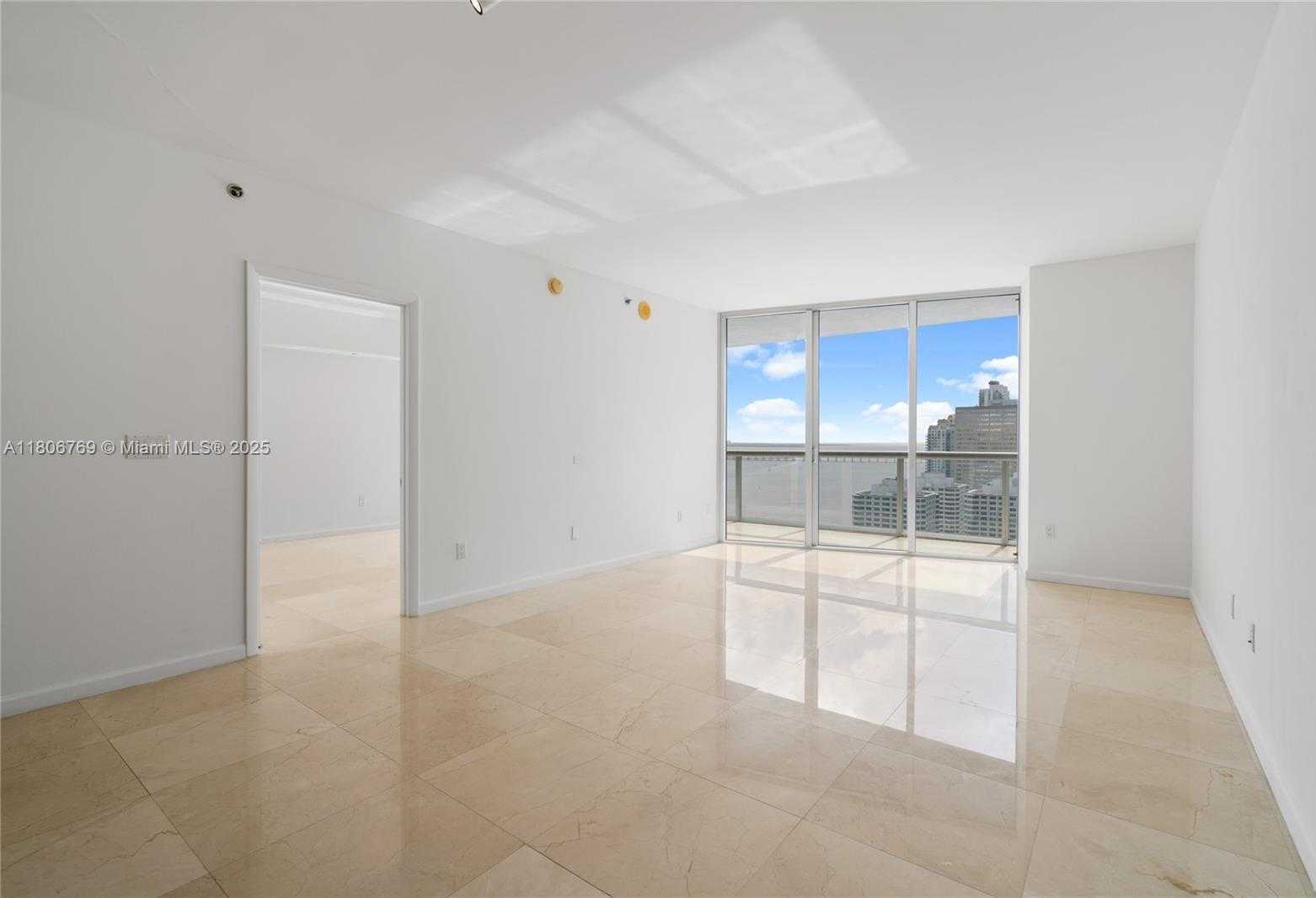 Small Image of 495 BRICKELL AVE #2709, Miami Number 16