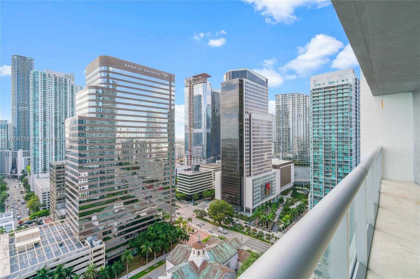 Small Image of 495 BRICKELL AVE #2709, Miami Number 30