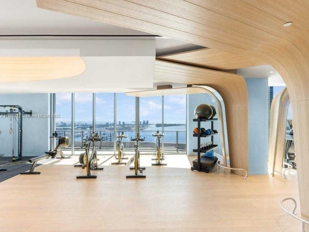 Small Image of 1000 BRICKELL PLZ #2301, Miami Number 16