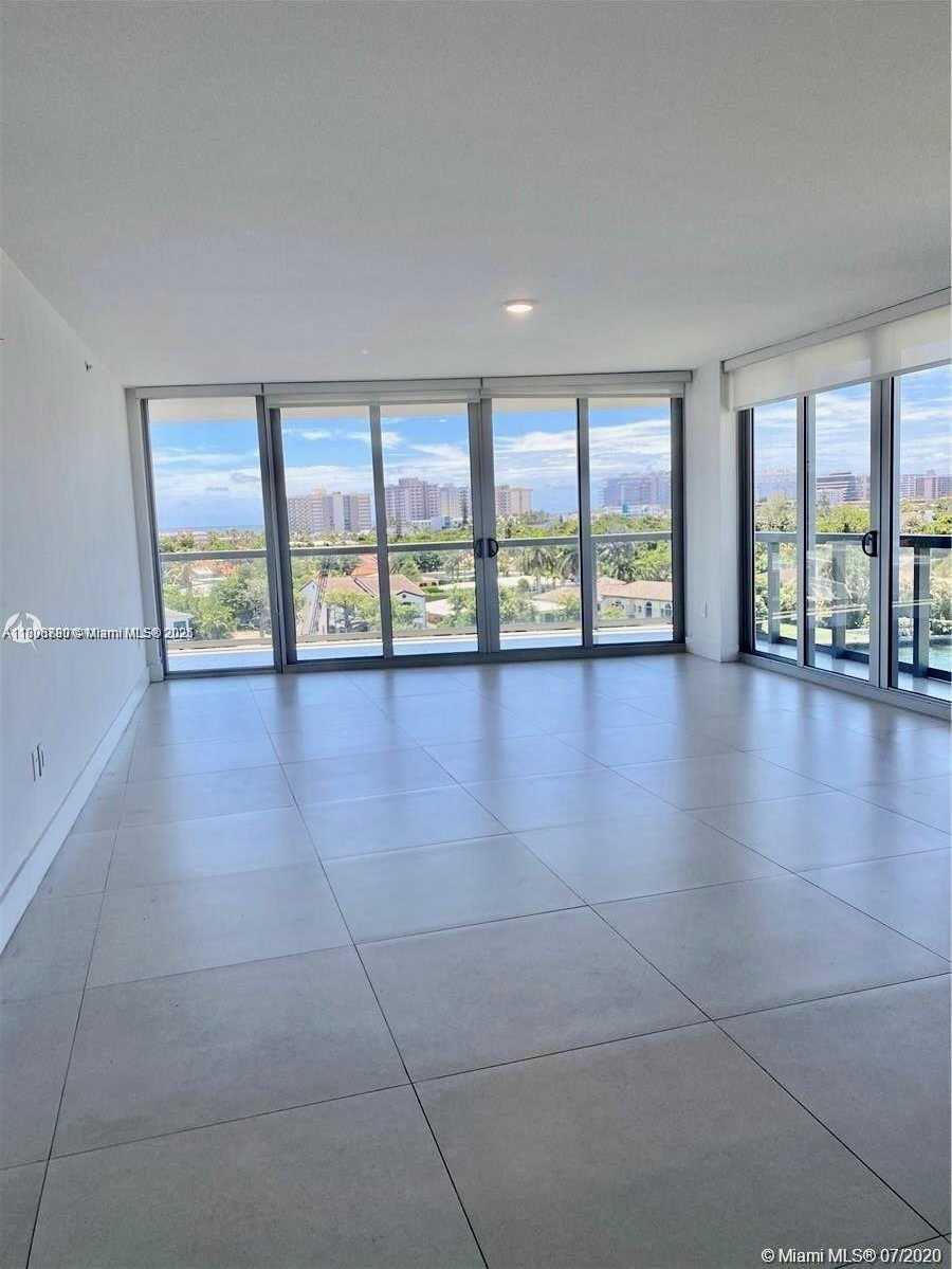 Small Image of 9261 EAST BAY HARBOR DR #704, Bay Harbor Islands Number 10