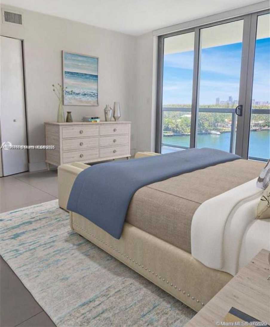 Small Image of 9261 EAST BAY HARBOR DR #704, Bay Harbor Islands Number 4