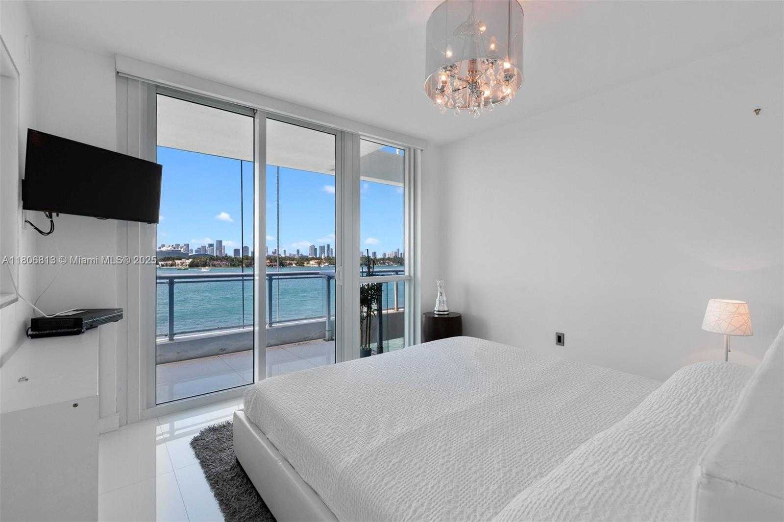 Small Image of 540 WEST AVE #513, Miami Beach Number 4