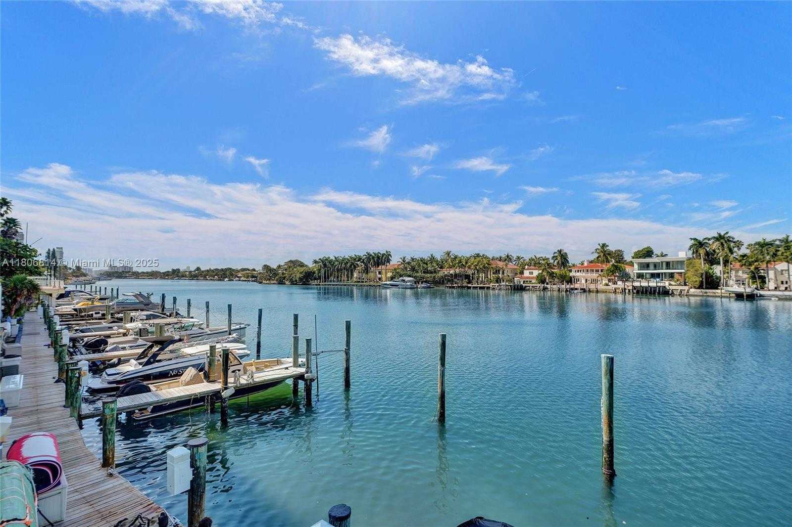 Small Image of 5600 COLLINS AVE #5C, Miami Beach Number 15