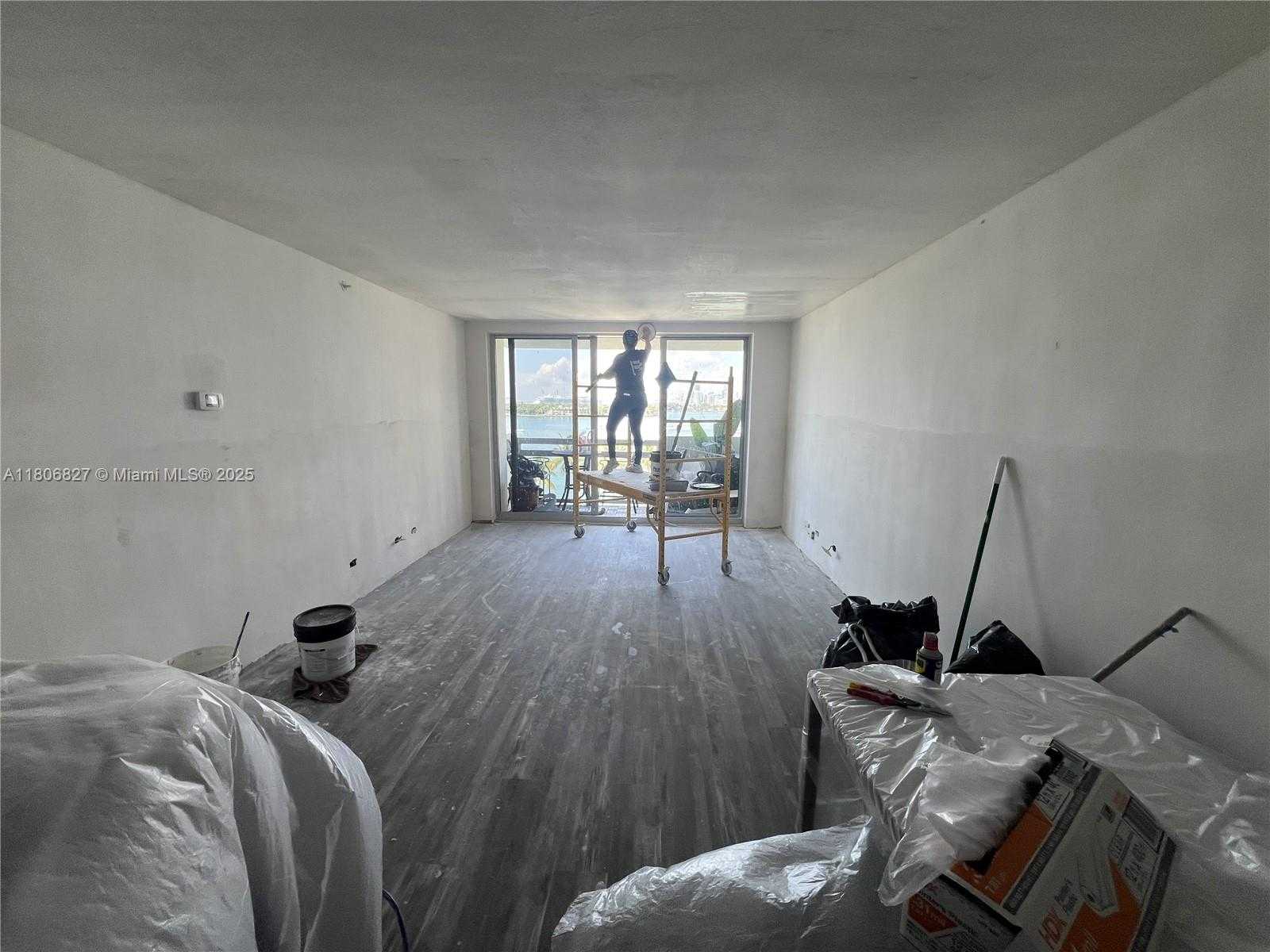 Small Image of 1500 BAY RD #718S, Miami Beach Number 4