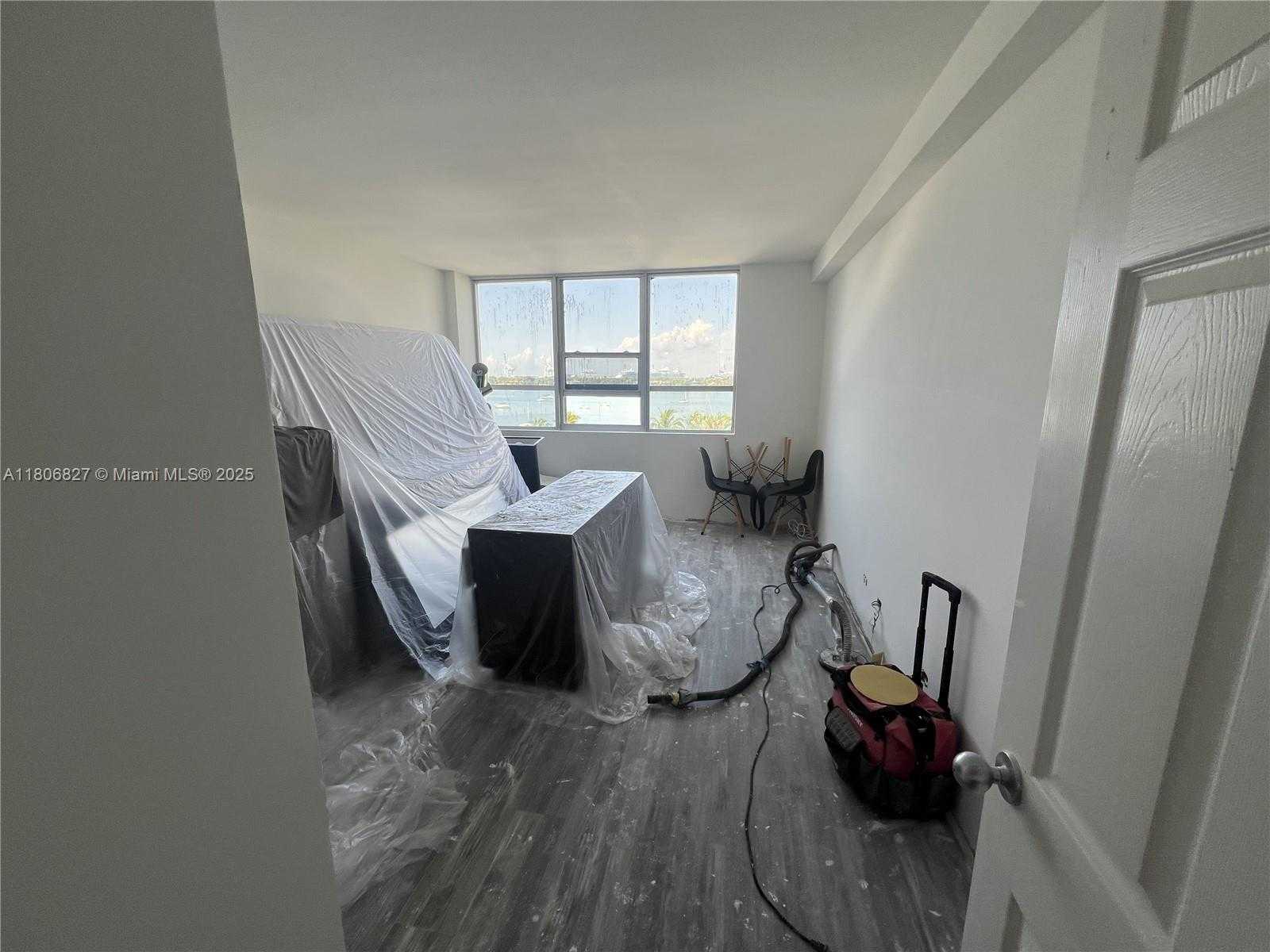Small Image of 1500 BAY RD #718S, Miami Beach Number 5