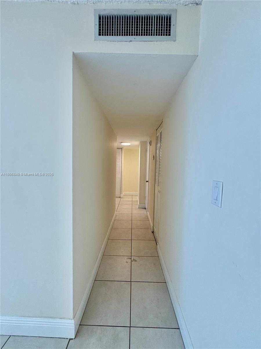 Small Image of 8810 FONTAINEBLEAU BLVD #318, Miami Number 26
