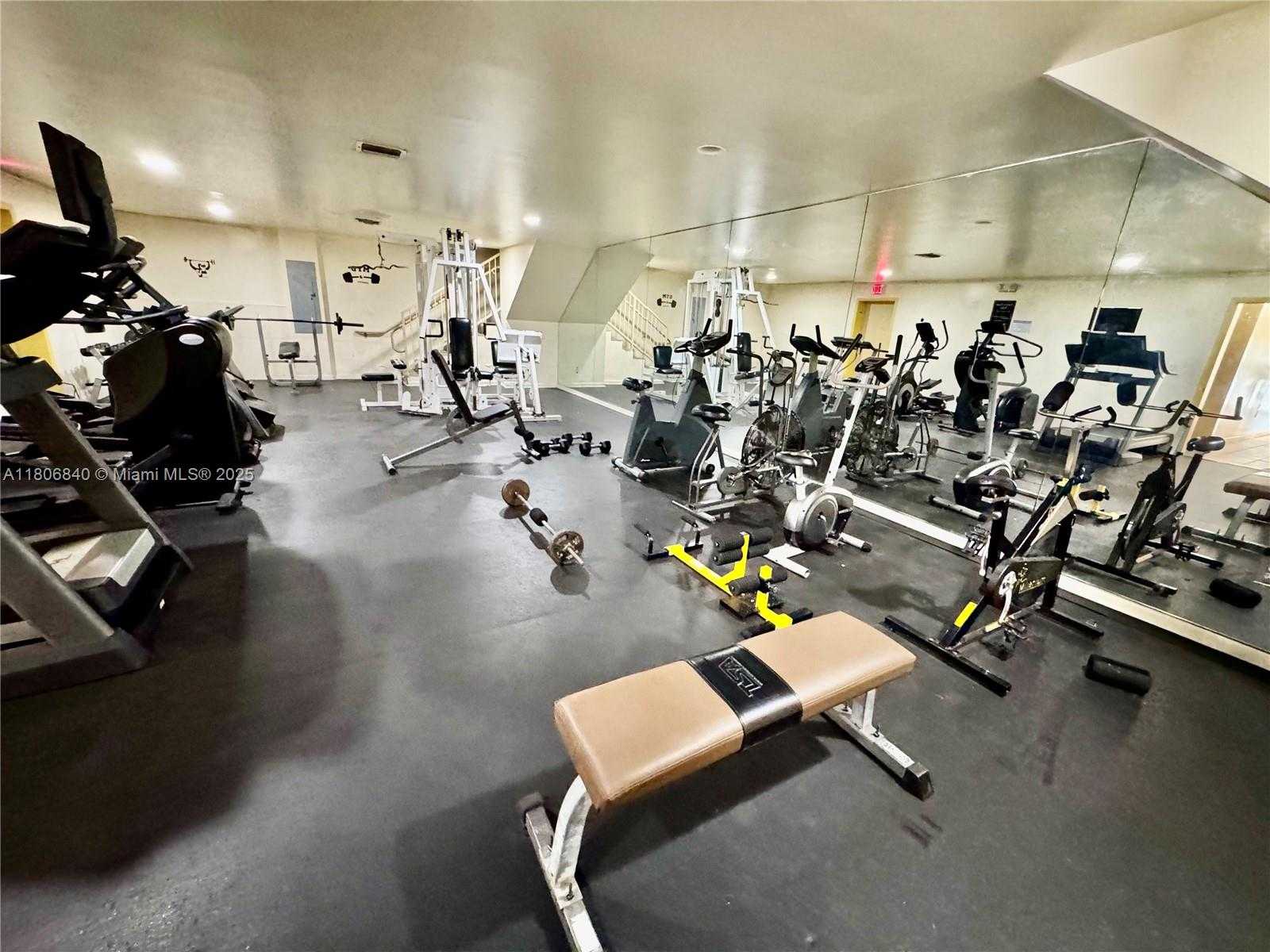 Small Image of 8810 FONTAINEBLEAU BLVD #318, Miami Number 46