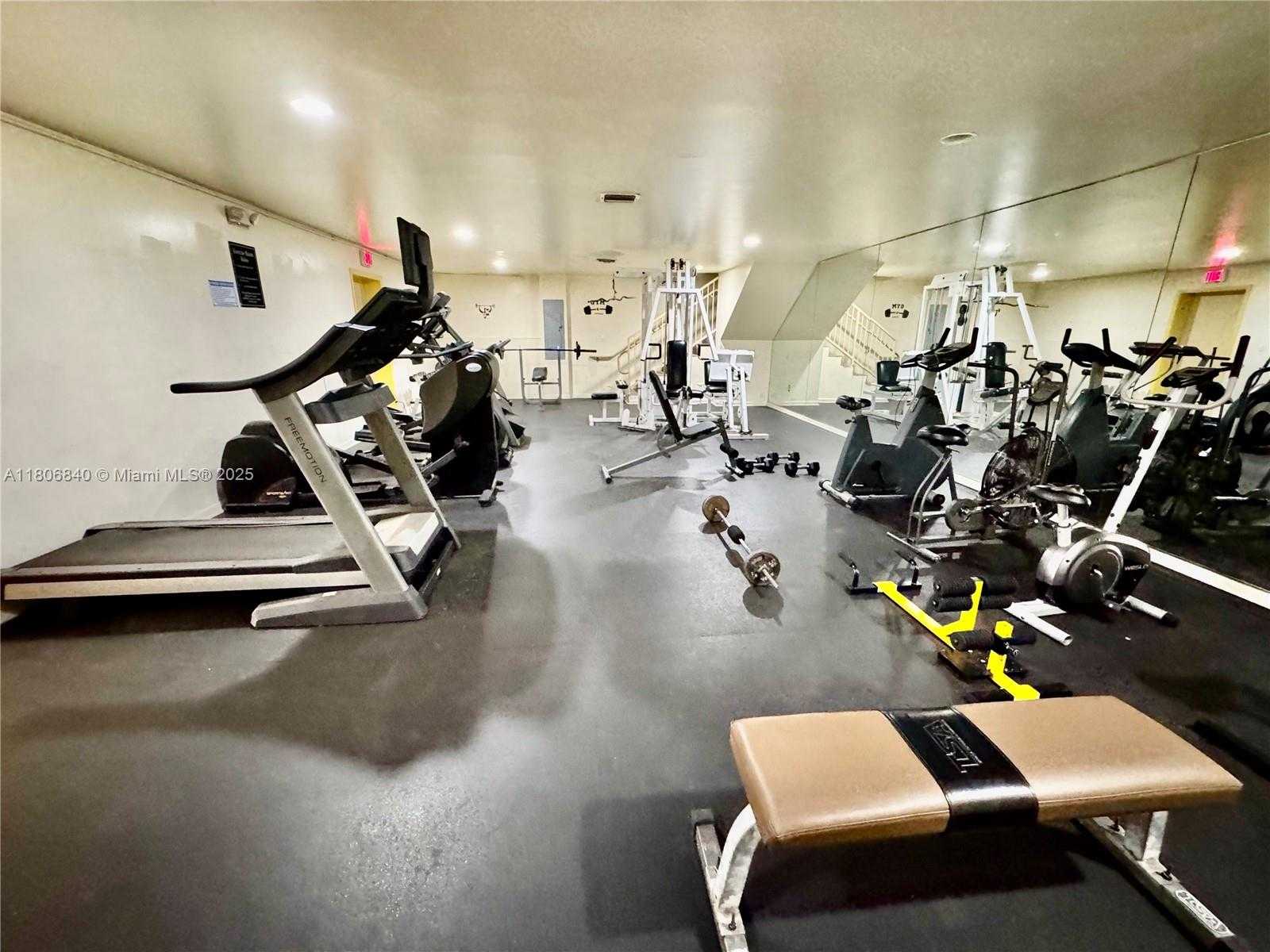 Small Image of 8810 FONTAINEBLEAU BLVD #318, Miami Number 47