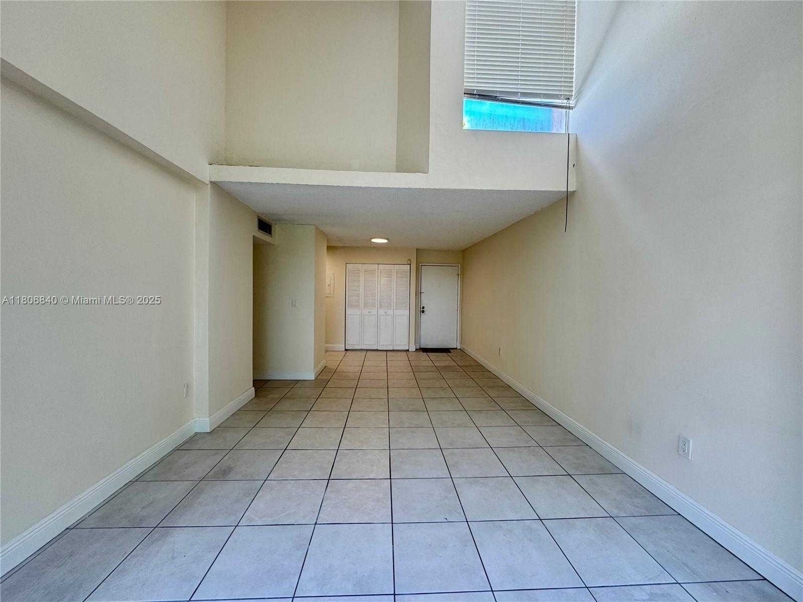 Small Image of 8810 FONTAINEBLEAU BLVD #318, Miami Number 9