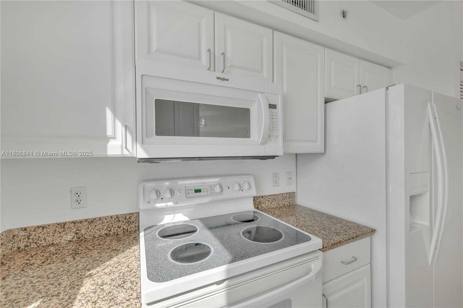 Small Image of 90 ALTON RD #1902, Miami Beach Number 12