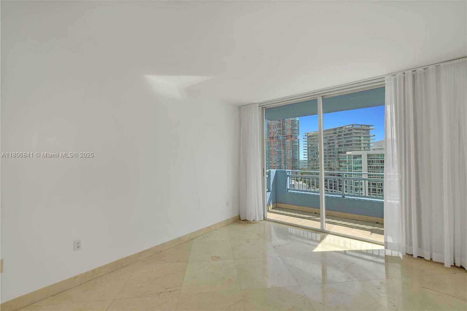 Small Image of 90 ALTON RD #1902, Miami Beach Number 13