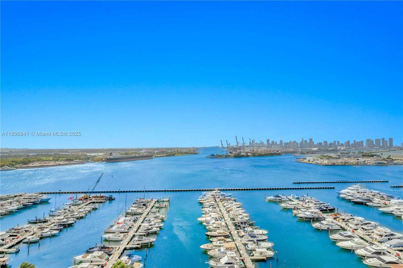 Small Image of 90 ALTON RD #1902, Miami Beach Number 23