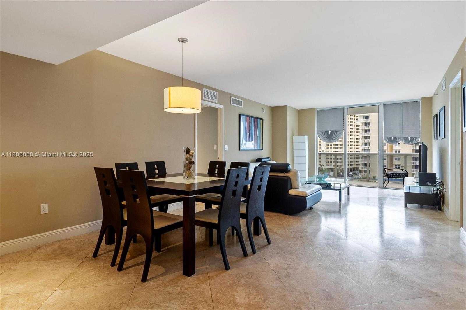 Small Image of 1800 SOUTH OCEAN DR #608, Hallandale Beach Number 10