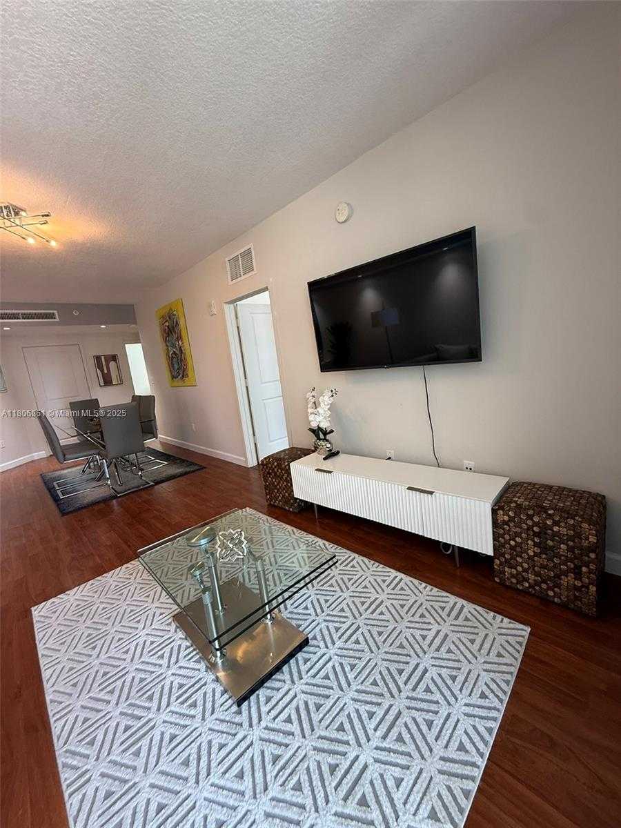 Small Image of 170 SOUTH EAST 14TH ST #1105, Miami Number 10