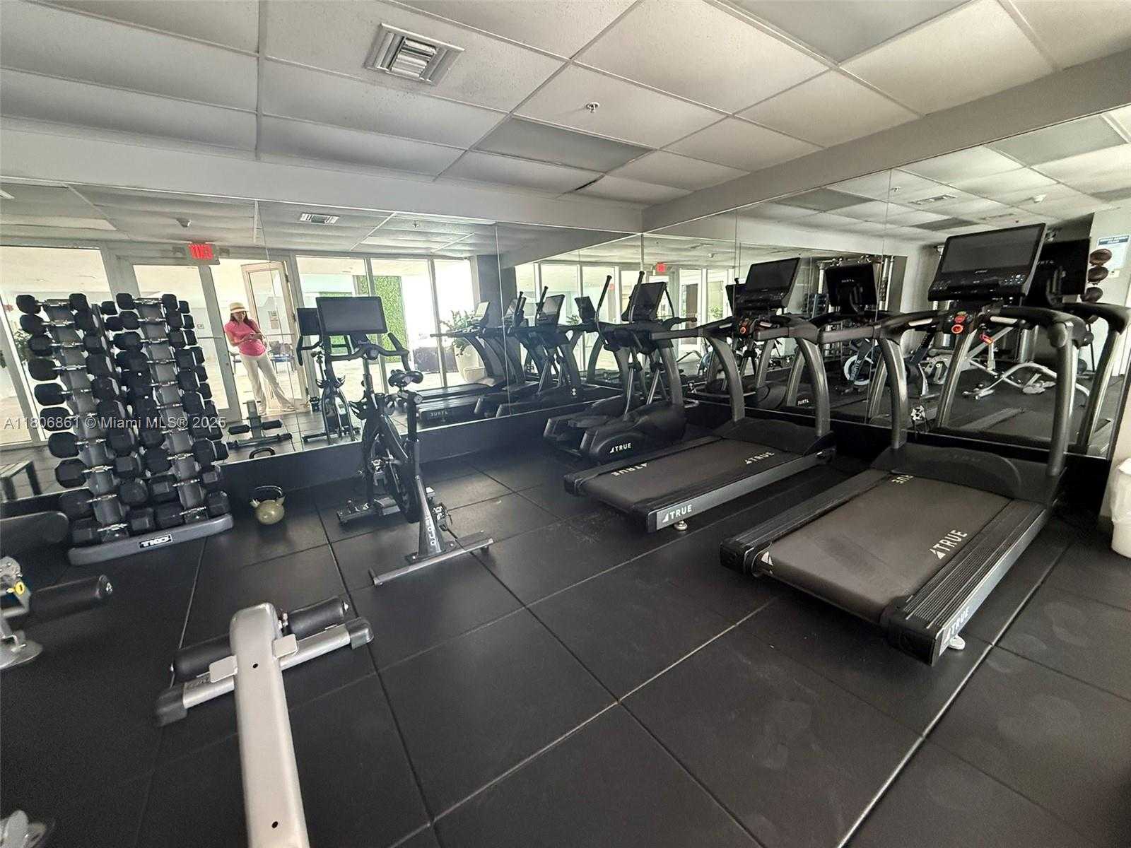 Small Image of 170 SOUTH EAST 14TH ST #1105, Miami Number 29