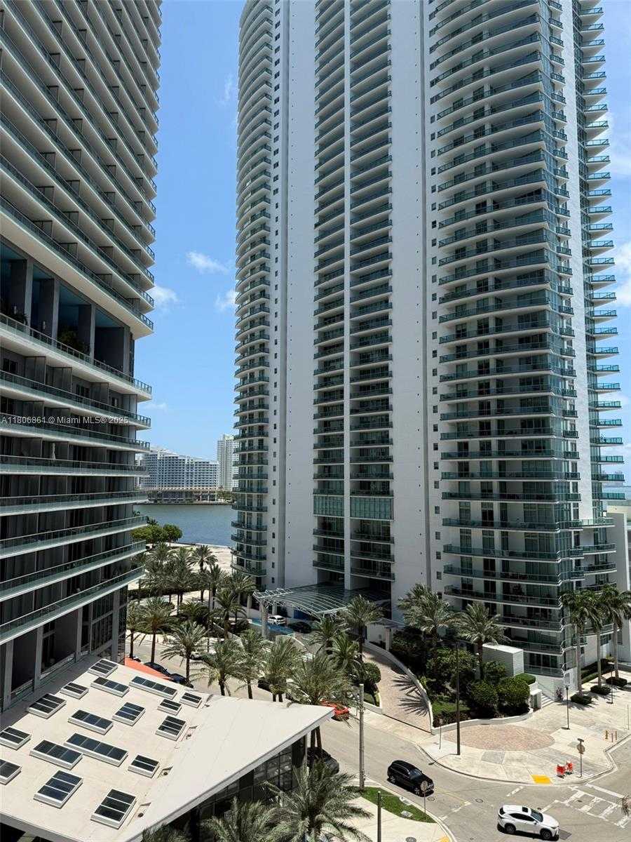 Small Image of 170 SOUTH EAST 14TH ST #1105, Miami Number 51